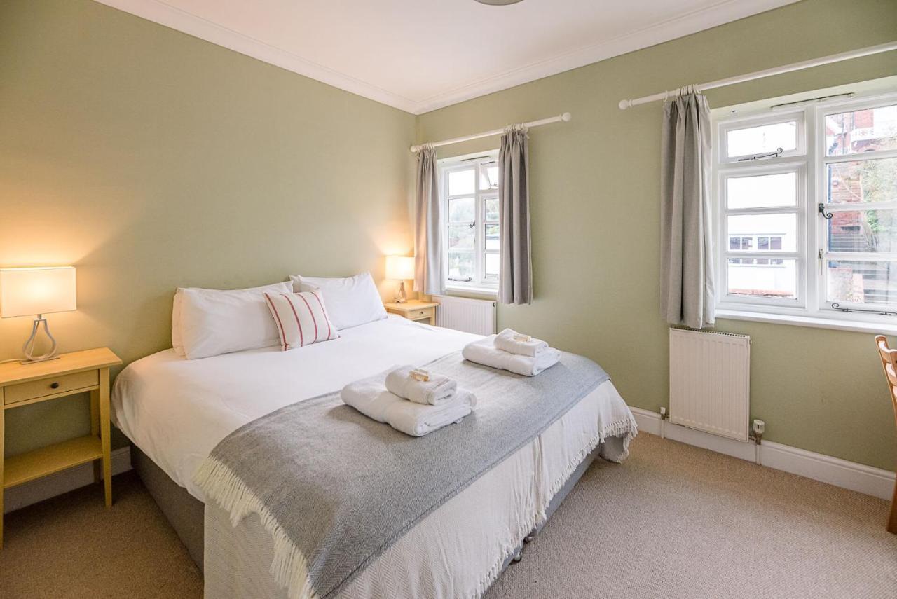 Holiday home Pelican Cottage,