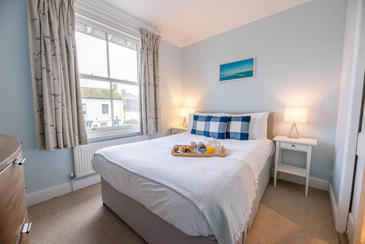 Holiday home Pelican Cottage, *